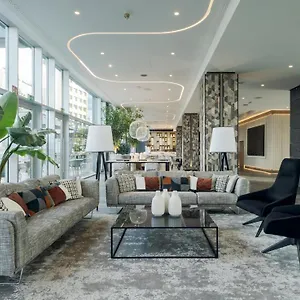 Hotel Ilunion Atrium, Madri