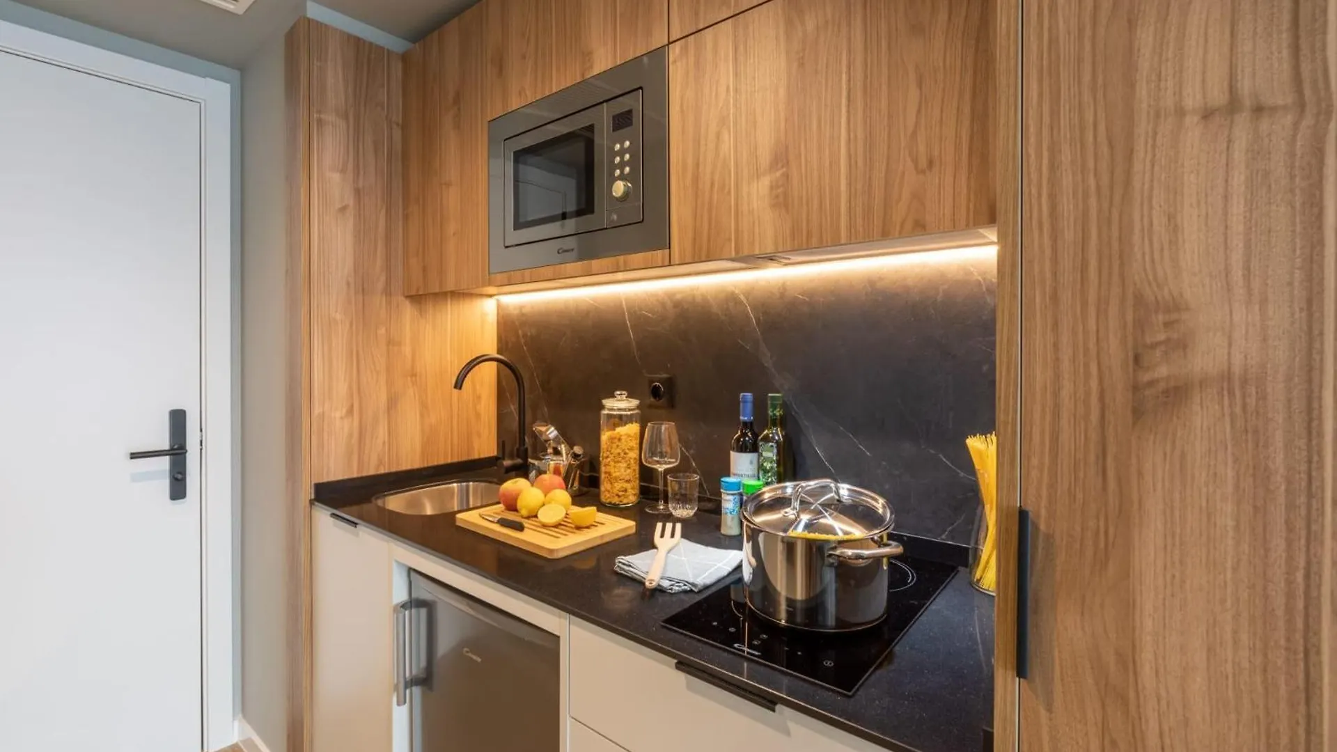 Aparthotel Be Casa - Valdebebas Madrid